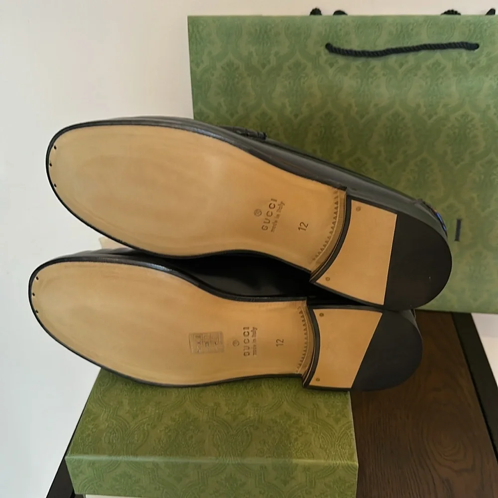 Gucci Logo Leather Loafers